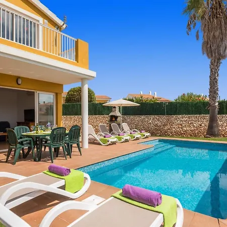 Villa Samuel By *